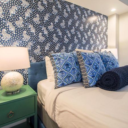 Walk To It All In Downtown, Double King Beds Savannah Eksteriør billede