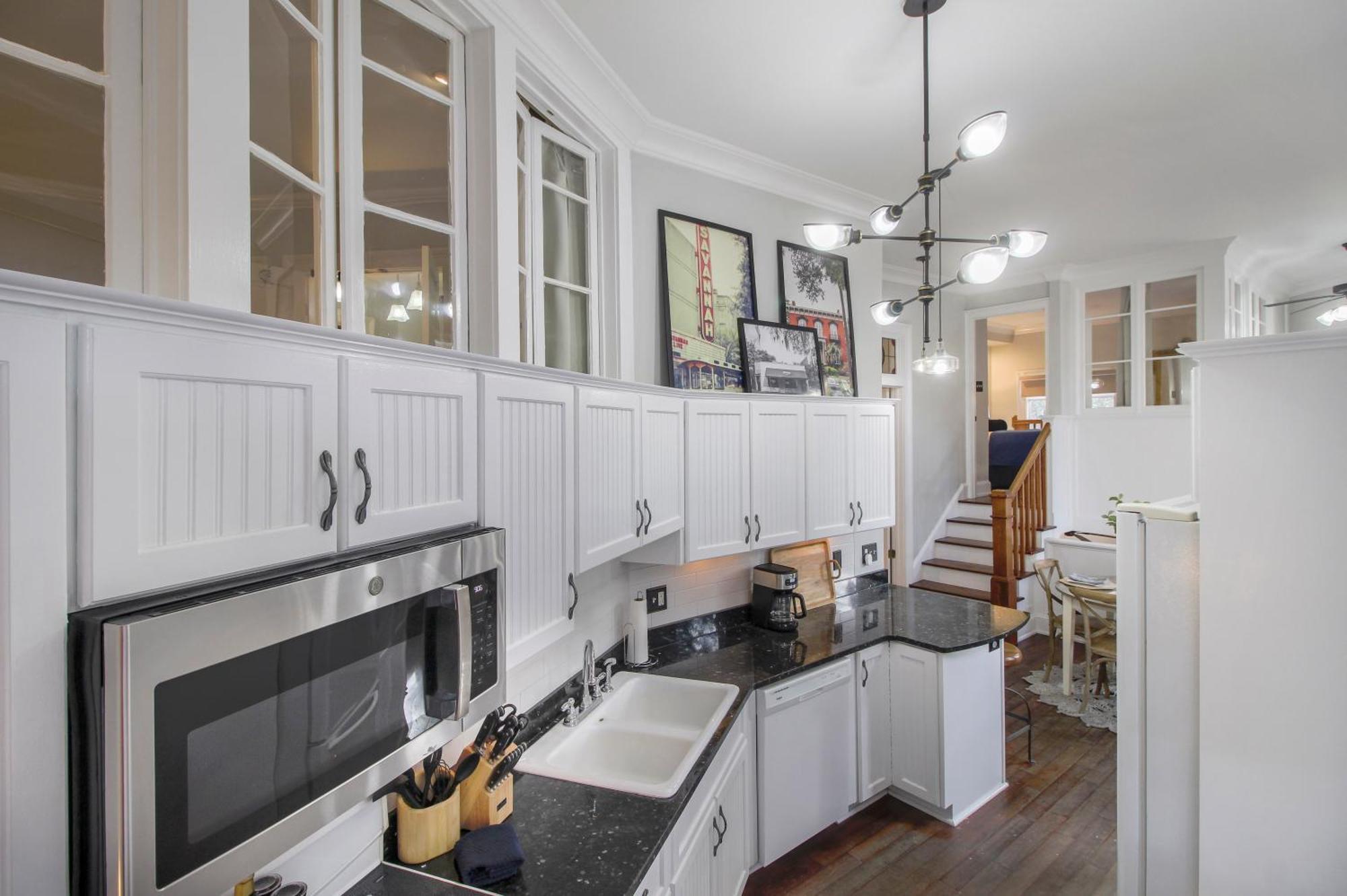 Walk To It All In Downtown, Double King Beds Savannah Eksteriør billede